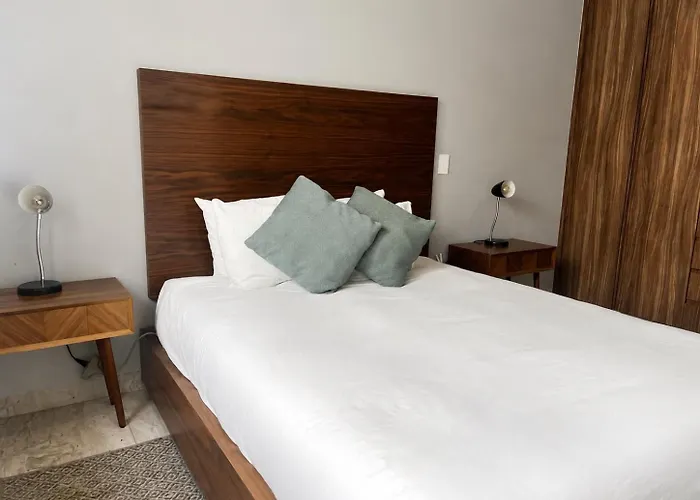 Apartamento Cabo Skyview Retreat- Rooftop Pool & Gym